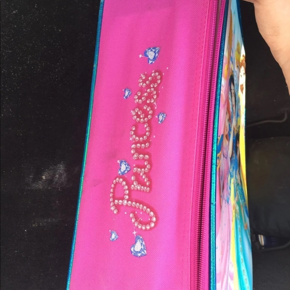 Princess suitcase - Picture 2 of 3